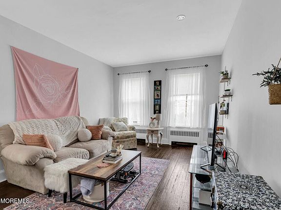 5th image of 700 2nd Ave APT 4