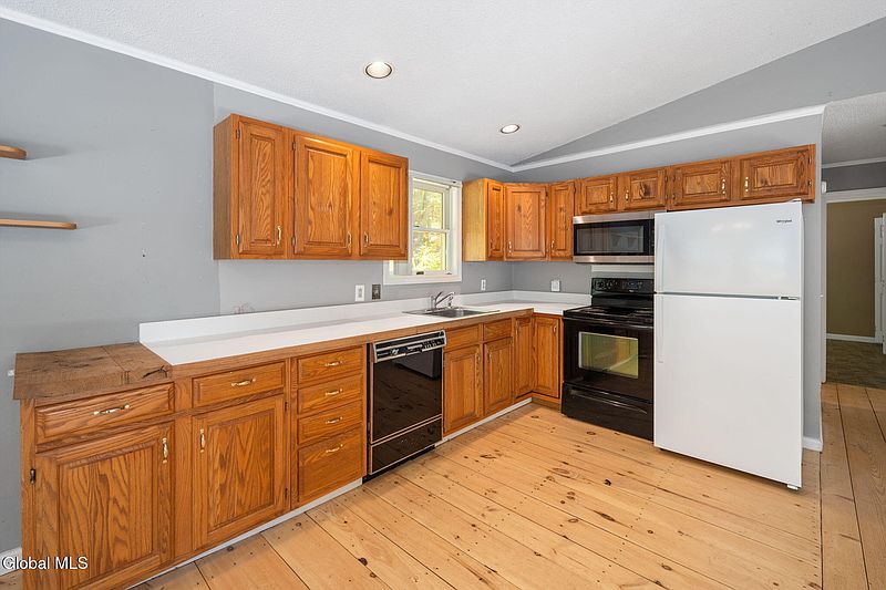 5th image of 309 Carrera Lane