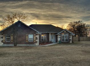 5601 Lost Deer Dr, Newalla, OK 74857