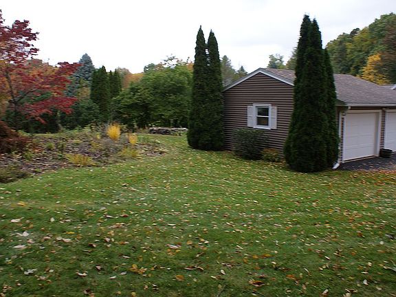 3rd image of 280 Bolton Center Rd