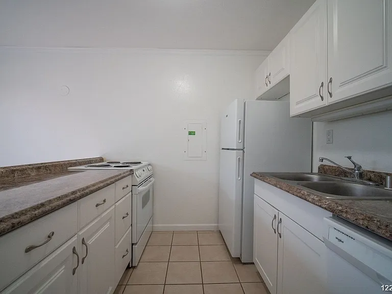 84-665 Ala Mahiku St #142B — Photo 10