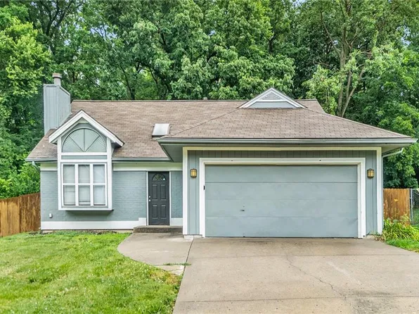 10402 NW 57th Ter, Kansas City, MO 64152