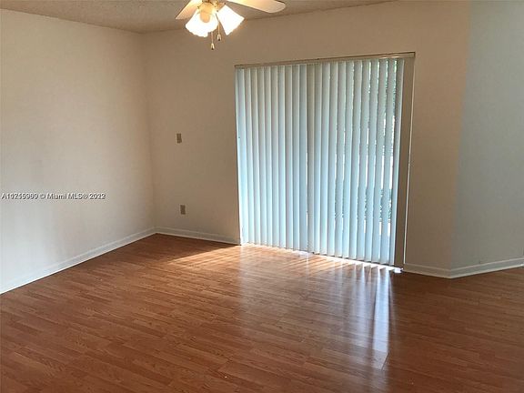 4th image of 721 NW 92nd Ave #721