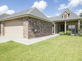 119 Blackwater River Dr, Lafayette, LA 70508