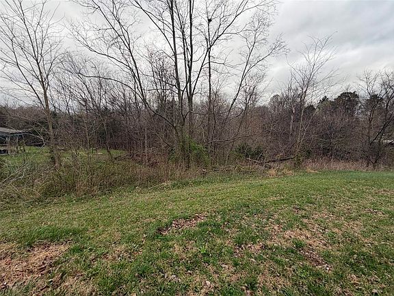 5th image of 200 Richardson Rd