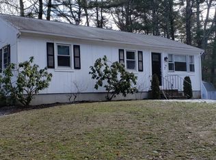 16 Littleton Dr, Wareham, MA 02571