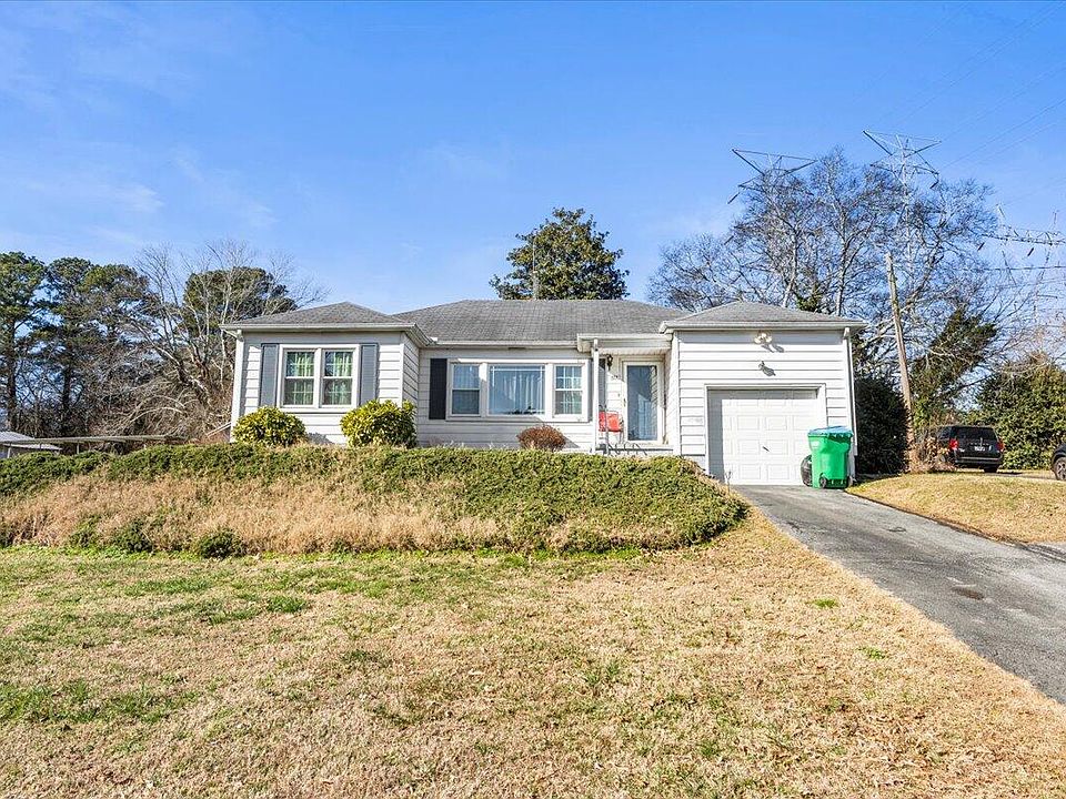 1st image of 813 Park City Rd