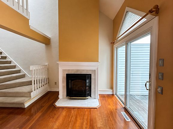 4th image of 29 Church St Unit 24
