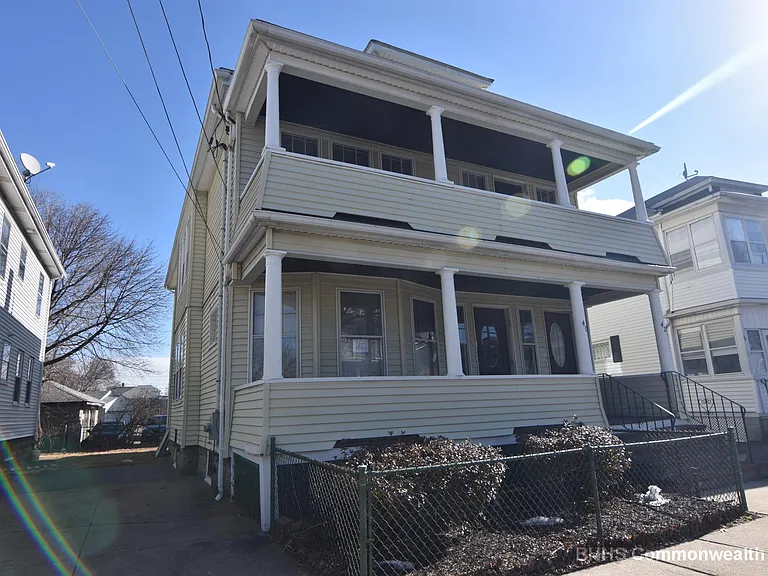 40 Dunbar Ave #1 — Photo 14