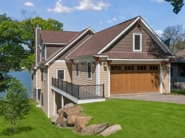 1161 Elmwood Ave, Mound, MN 55364