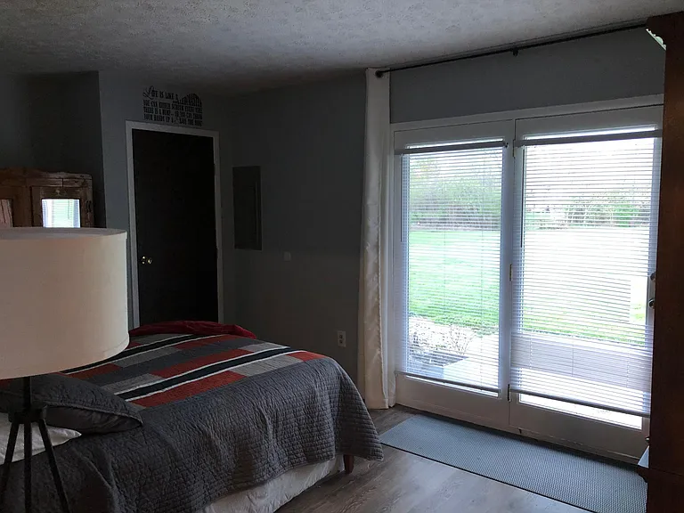 1417 Millstream Dr — Photo 9