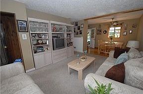 4th image of 18 Miller Dr