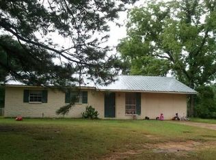 3168 Barner Rd, Hazlehurst, MS 39083