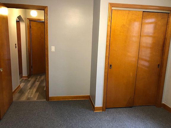 4th image of 5937 W Eddy St #2