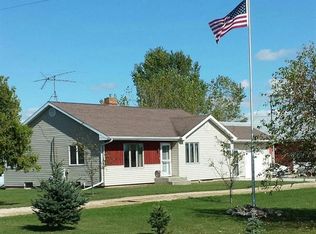 6127 Hickory Hills Rd, Brillion, WI 54110