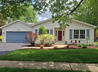 2728 Midland Dr, Naperville, IL