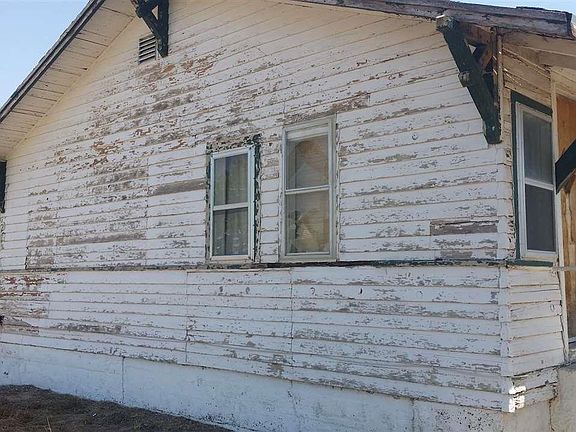 2nd image of 1725 W East St