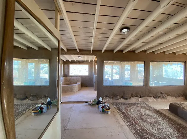 7 Road 4, Carson, NM 87517