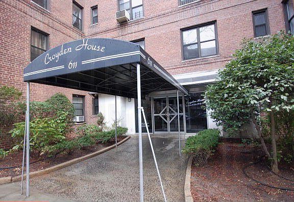 2nd image of 611 W 239th St APT 5B