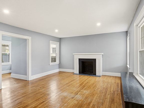 3rd image of 2209 Lamberton Rd