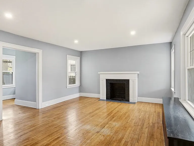 2209 Lamberton Rd — Photo 3