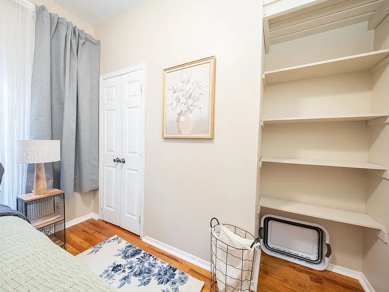 180 Claremont Ave #65 — Photo 31