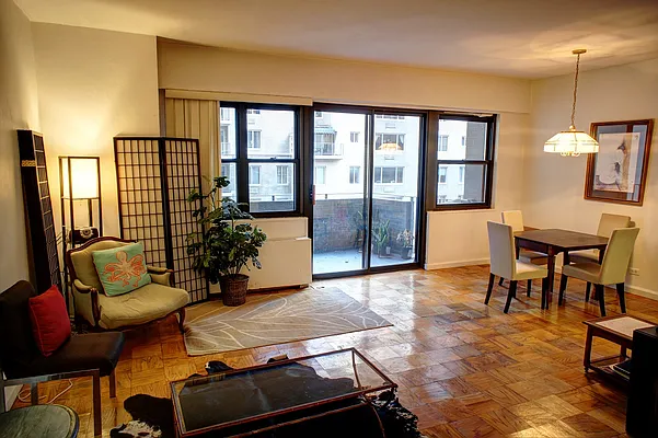 Sold by REGII | media 2