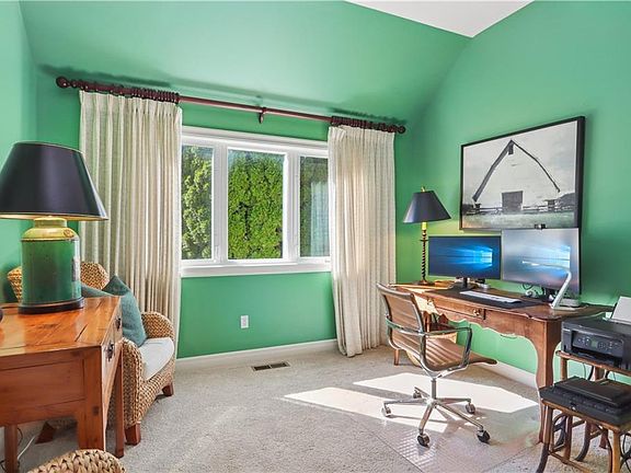 5th image of 14429 Meadow Ct