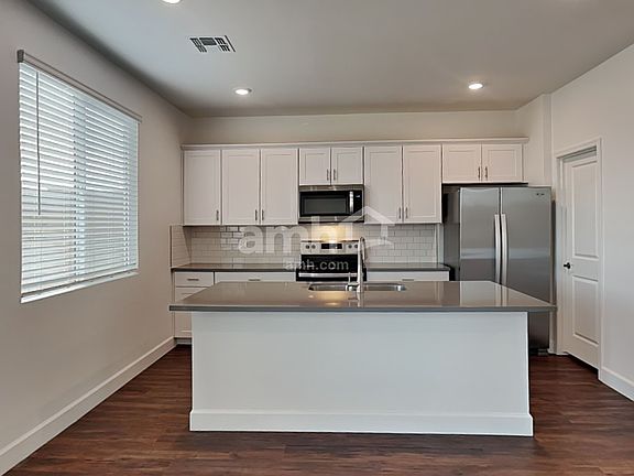 5th image of 6076 W Paseo Hilario