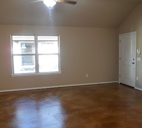 5th image of 12809 Heritage Oaks Dr