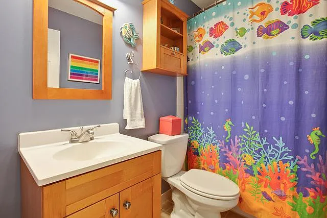 Common Bathroom