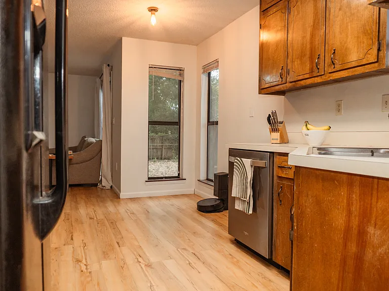 118 Kipling Dr — Photo 7