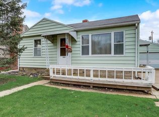 3909 Anchor Dr, Madison, WI 53714