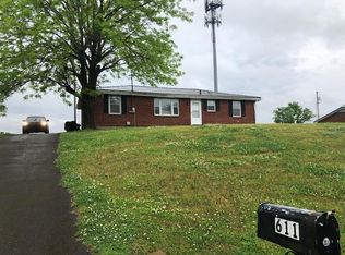 611 Larkin Springs Rd #611, Madison, TN 37115