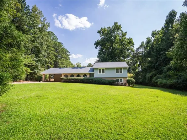 5201 Paul Cir SW, Conyers, GA 30094