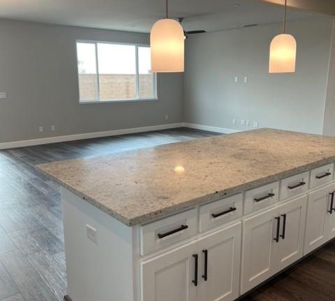 4th image of 3064 Vaughn Way