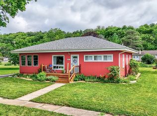 927 Clark St, Marseilles, IL 61341