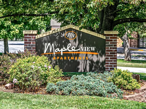 Maple View Apartments