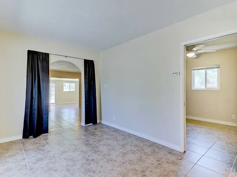 16054 Grand Ave #B — Photo 19