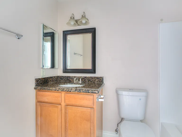 1311 Massachusetts Ave #204 — Photo 23