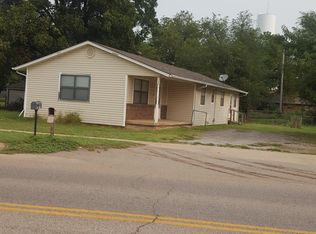 3 W Main St, Tuttle, OK 73089