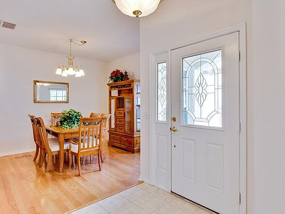 4th image of 3145 Banyan Hill Ln