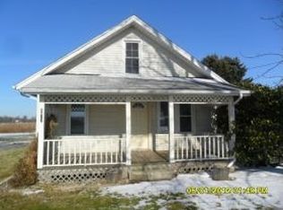 2417 W Wagner Rd, Buchanan, MI 49107