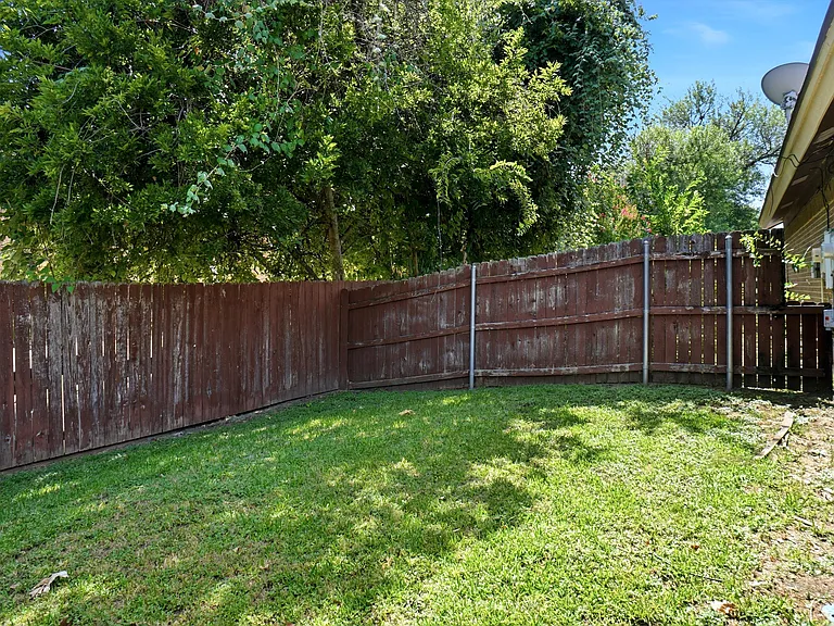 6430 Lago Vista Dr — Photo 13