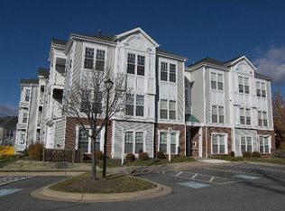 9801 Feathertree Ter APT 301, Gaithersburg, MD 20886