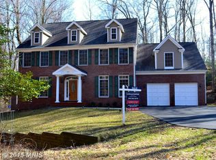 8202 Osage Ln, Bethesda, MD 20817
