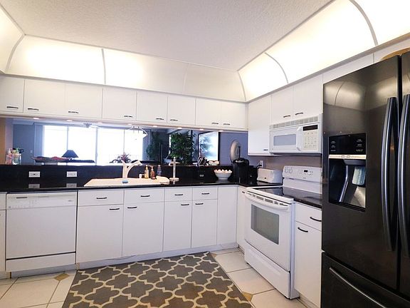 5th image of 3740 Ocean Beach Blvd APT 703