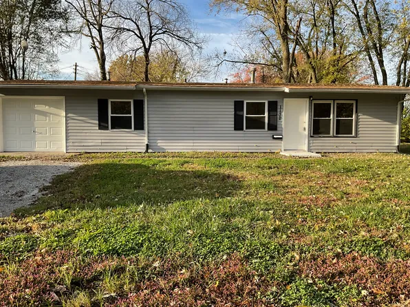 1132 Saint Stephens Dr, Cahokia, IL 62206