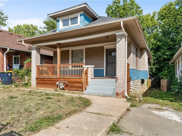 3721 Wayne Ave, Kansas City, MO 64109