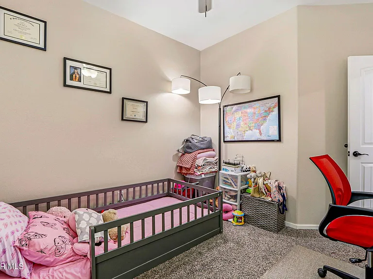 13066 Grantham Ln — Photo 11
